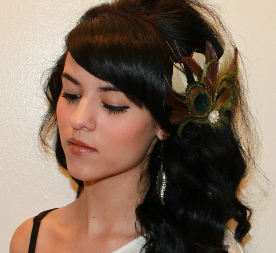 Fascinator Pluma Clip Marrón Oliva Verde Marfil Marrón Pavo Real Tocado de Novia Foto 3 de 4