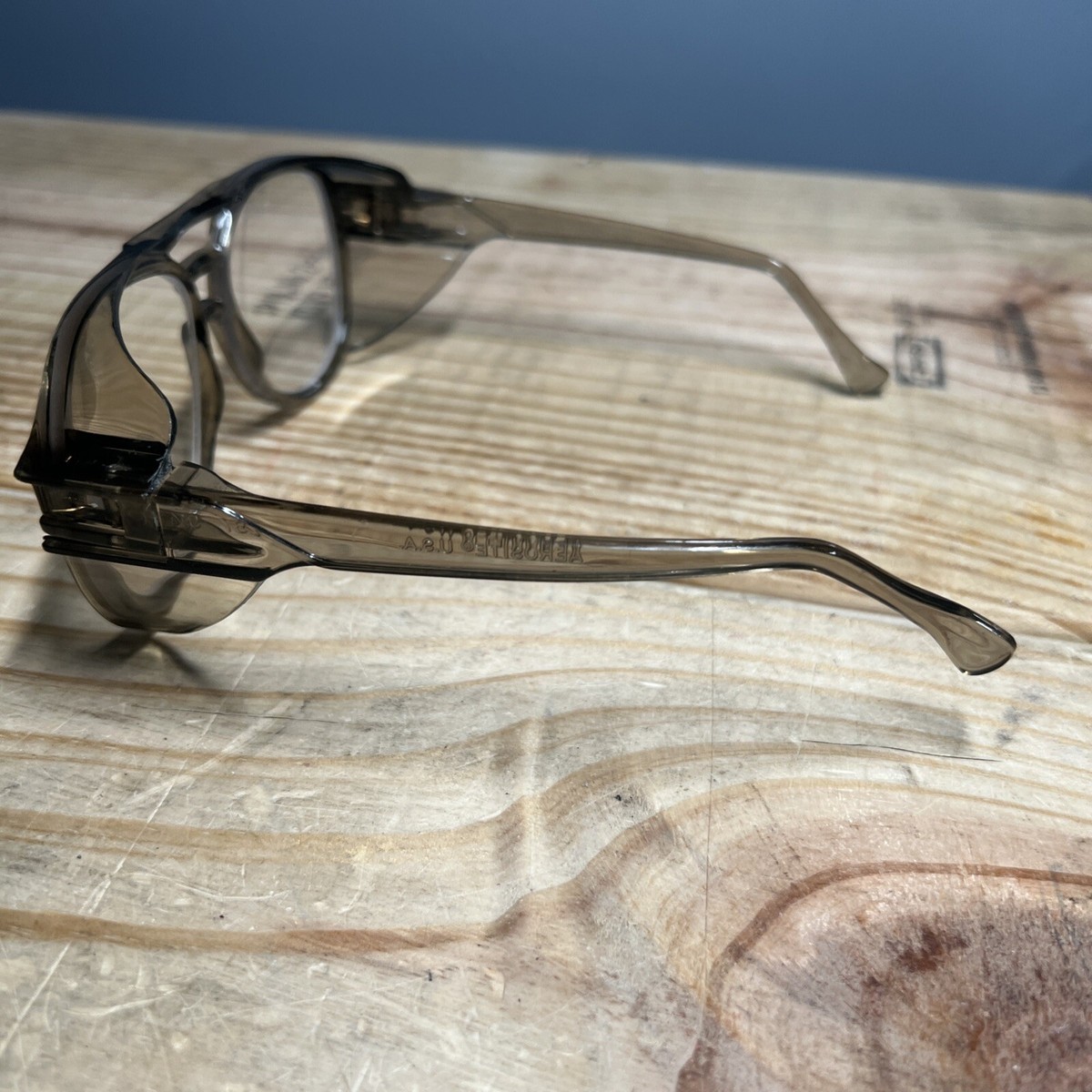 GREY AMERICAN OPTICAL SAFETY GLASSES Z87 5 3/4 WITH SIDE GREY AMERICAN OPTICAL SAFETY GLASSES Z87 5 3/4 WITH SIDE