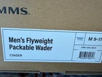 Simms Packable Flyweight Waders Size M (9-11) New with Tags