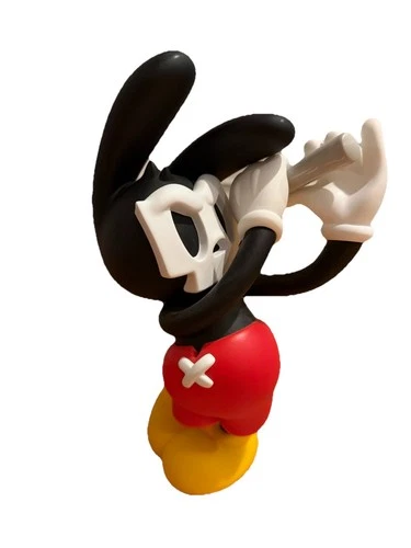 Chop Chop Deathstrokez Murder Pants 10" Vinyl Superplastic Guggimon Mickey Mouse