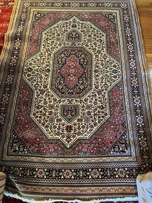 Handmade Oriental Rug Fine Wool and Silk Tebriz Rug 220 cmx 140cm New year sale