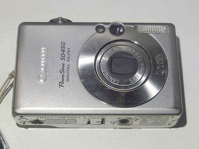 Canon PowerShot Digital ELPH SD450 Camera TESTED WORKING w/ Battery No Charger