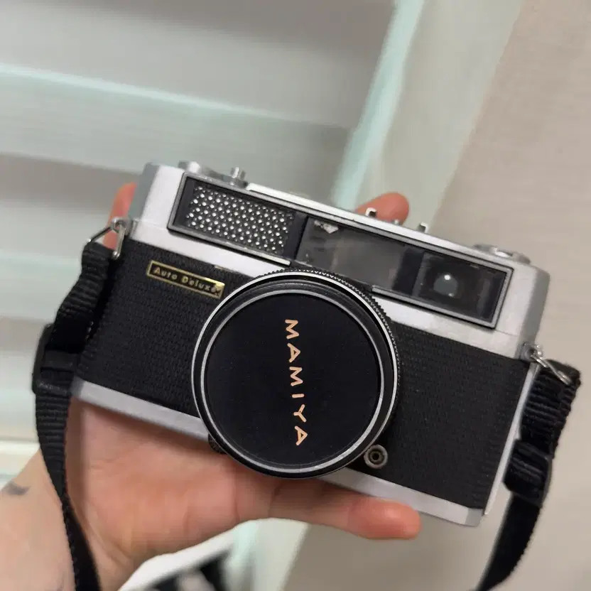 Mamya Auto Deluxe Film Camera Classic Design with Lens Cap