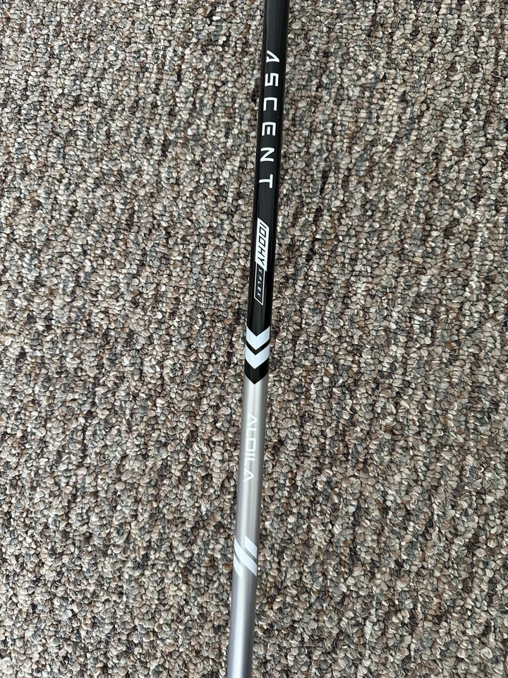 TaylorMade Stealth UDI 2 Iron RH X-Stiff Foto 4 de 4