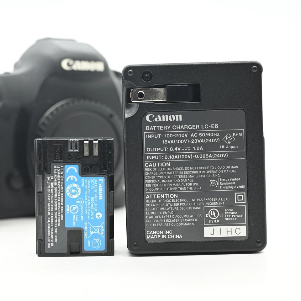 Корпус цифровой зеркальной камеры Canon EOS 5D Mark III 22,3 Мп #079 - Изображение 2 из 4