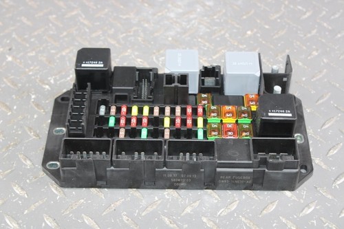 16-19 XJ OEM Rear Trunk Mounted Electronic Power Distribution Fuse Relay Box WTY - Picture 2 of 12