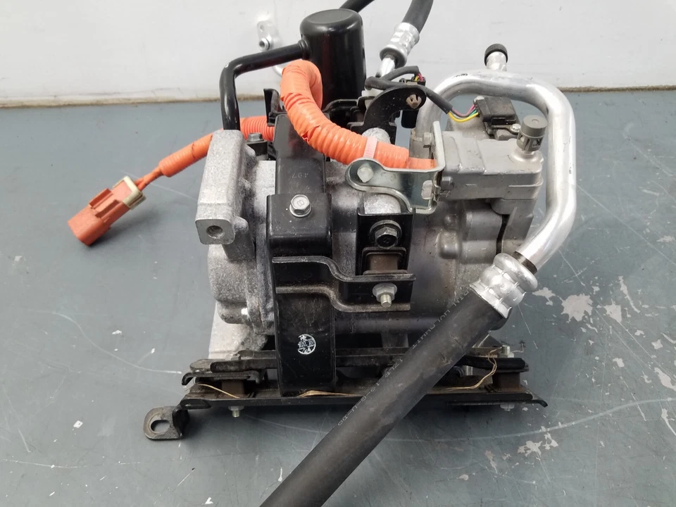 Conjunto de compresor de aire acondicionado eléctrico Acura NSX 2021 #0029 V11 Foto 3 de 4