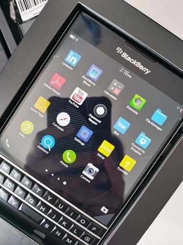 BlackBerry Passport Q30 (SQW100-1) 32GB 13MP Original QWERTY Keyboard Cellphone - Afbeelding 5 van 11