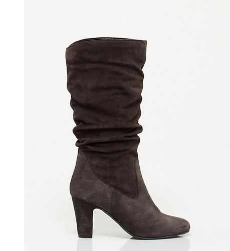 le chateau suede boots