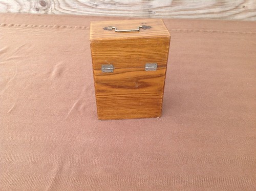 Very Cool Antique Belaro Tool Chest 18 Slot Straight Razor Carry Case Chest - Picture 6 of 8