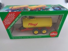 Siku Farmer Serie 2252 Fliegl Vakuum Fasswagen Gelb 1:32 (8850)
