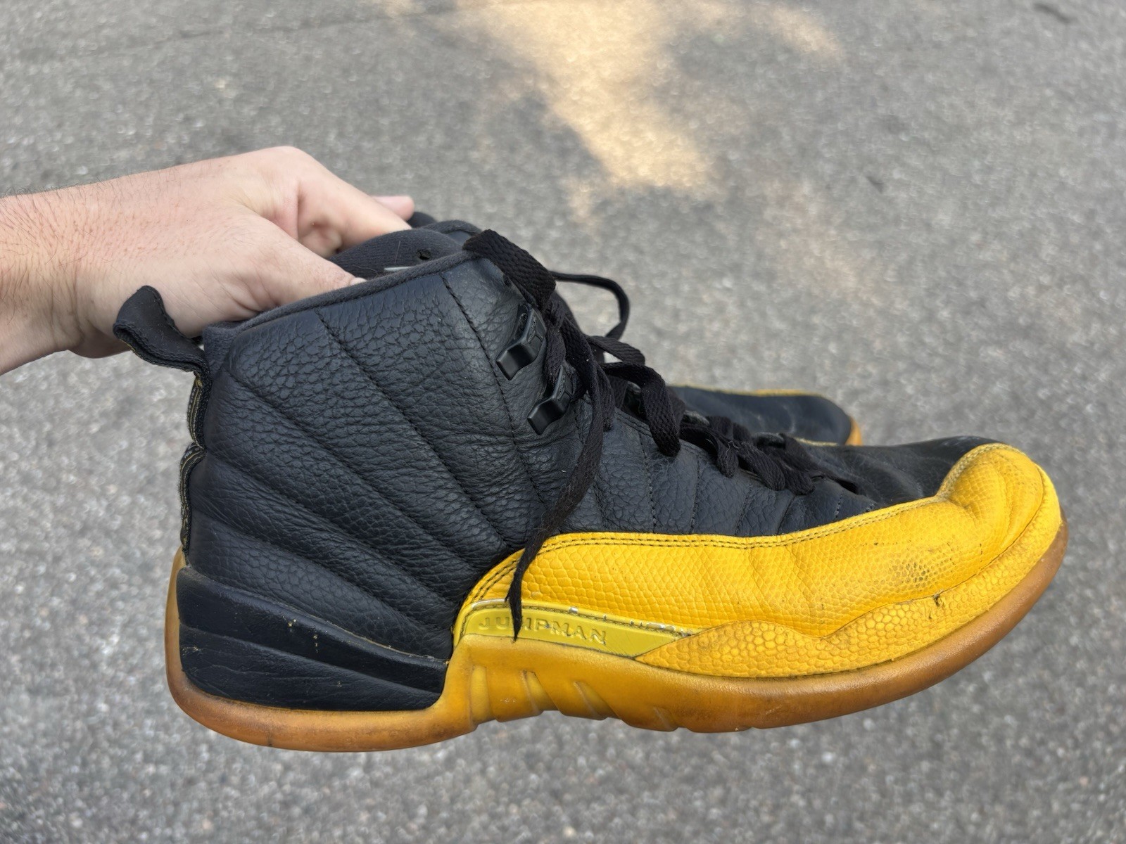 Air Jordan 12 Retro University Gold 2020 Size 11.5 Mens 130690-070 Yellow Black