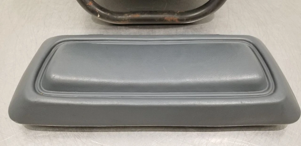 1993 DODGE W350 PICKUP REAR LEFT DRIVER SEAT GRAY VINYL EXTENDED CAB Foto 3 de 4