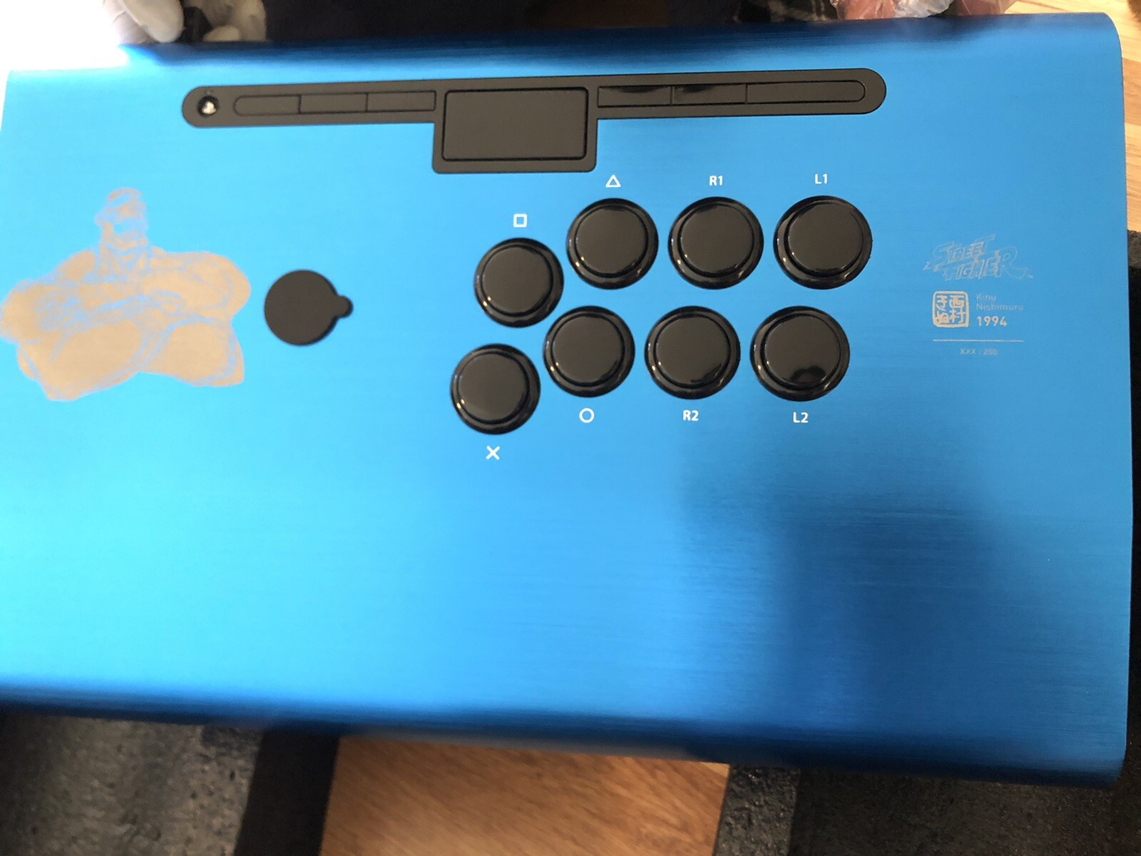 【Victrix Pro FS アケコン 限定リュウ ver】 Victrix Pro FS アケコン 限定リュウ ver】