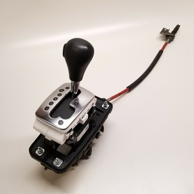 0508 AUDI S4 AUTO TIPTRONIC GEAR SHIFTER SELECTOR HANDLE MECHANISM