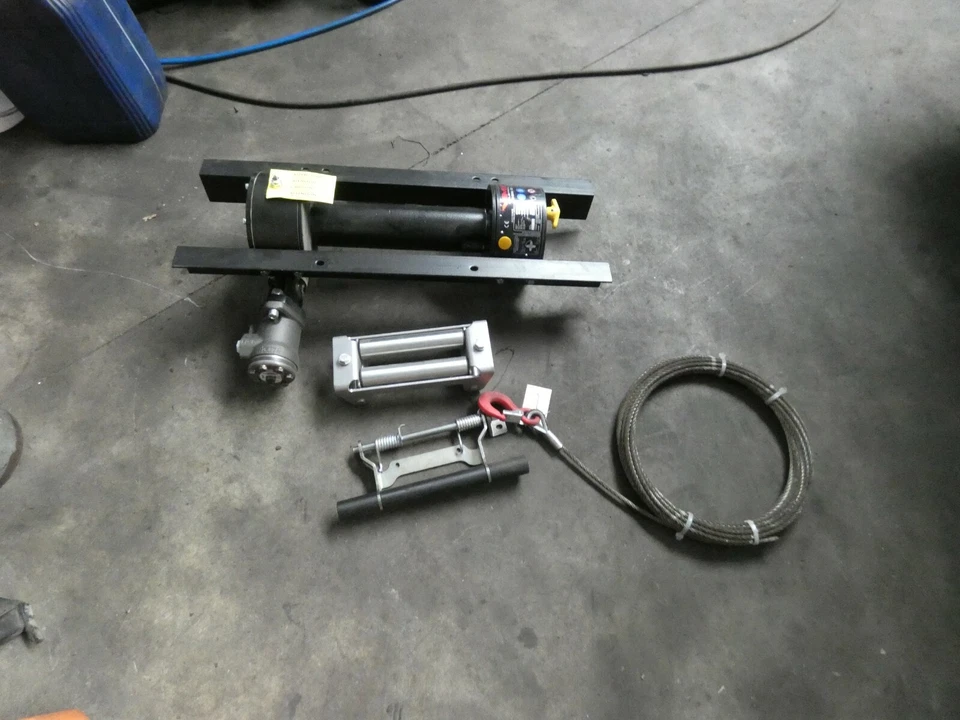 V.I.M.E Industrial JHL 3600 Hydraulische Seilwinde 3.600 KG NEU Winde 8000 LBS - Bild 2 von 4