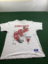 Vintage Rare Chicago Bulls Championship All Over Print t-Shirt. Sz Medium Nutmeg