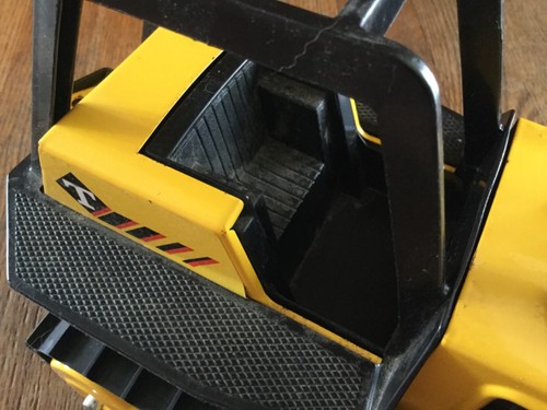 Vintage 1990 Tonka #2961 Pressed Steel Bulldozer Construction Vehicle Toy w/Box - Picture 10 of 12