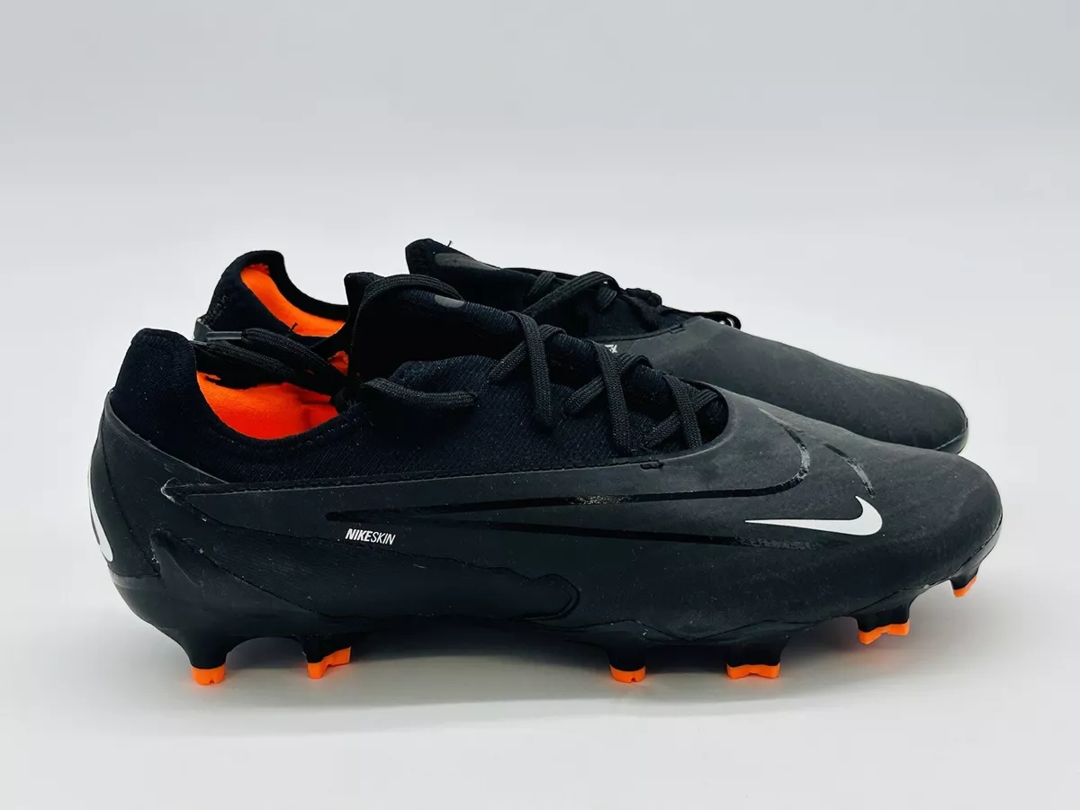 Nike Phantom GX Pro Firm-Ground Low-Top Soccer Cleats.