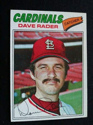 1977 Topps Baseball Card # 427 Dave Rader - St. Louis Cardinals