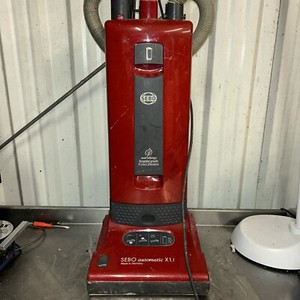 Sebo X1.1 Bodenstaubsauger & Bordwerkzeuge rot