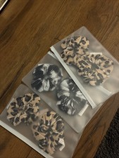 Skinchies Scrunchies  Brand New  3 in Stock