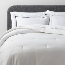 3pc Full/Queen Luxe Embroidered Border Comforter and Sham Set White/Black -