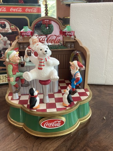 Coca Cola "Santa's Soda Fountain" Music Box Natale Azione/Illuminato - Foto 12 di 16