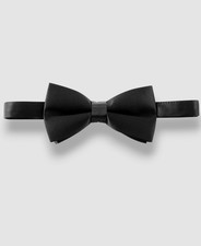 Michelsons Men's Black Pre-Tied Solid Adjustable Silk Bow Tie