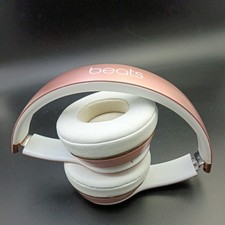 Beats by Dr. Dre Beats Solo3 Wireless Headphones Rose/Gold Aesthetic details 