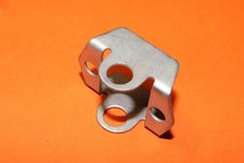 83-3665 TRIUMPH T150 T160 CARBURETTOR MANIFOLD CHOKE LEVER BRACKET UK MADE