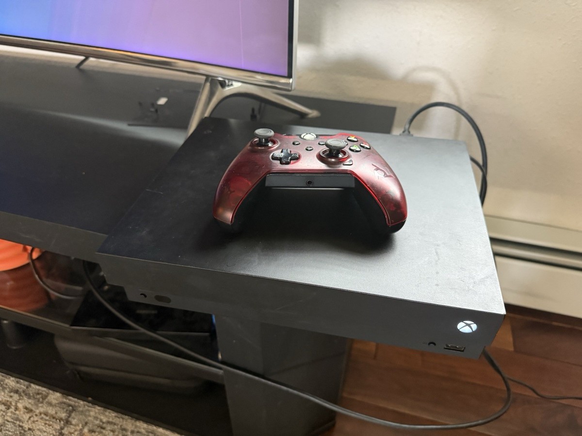 Microsoft Xbox One X 1TB Black Console with Games READ DESC