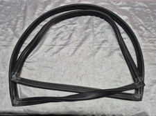 ALFA ROMEO ALFETTA GUARNIZIONE PARABREZZA PER INSERTO CROMATO NUOVA