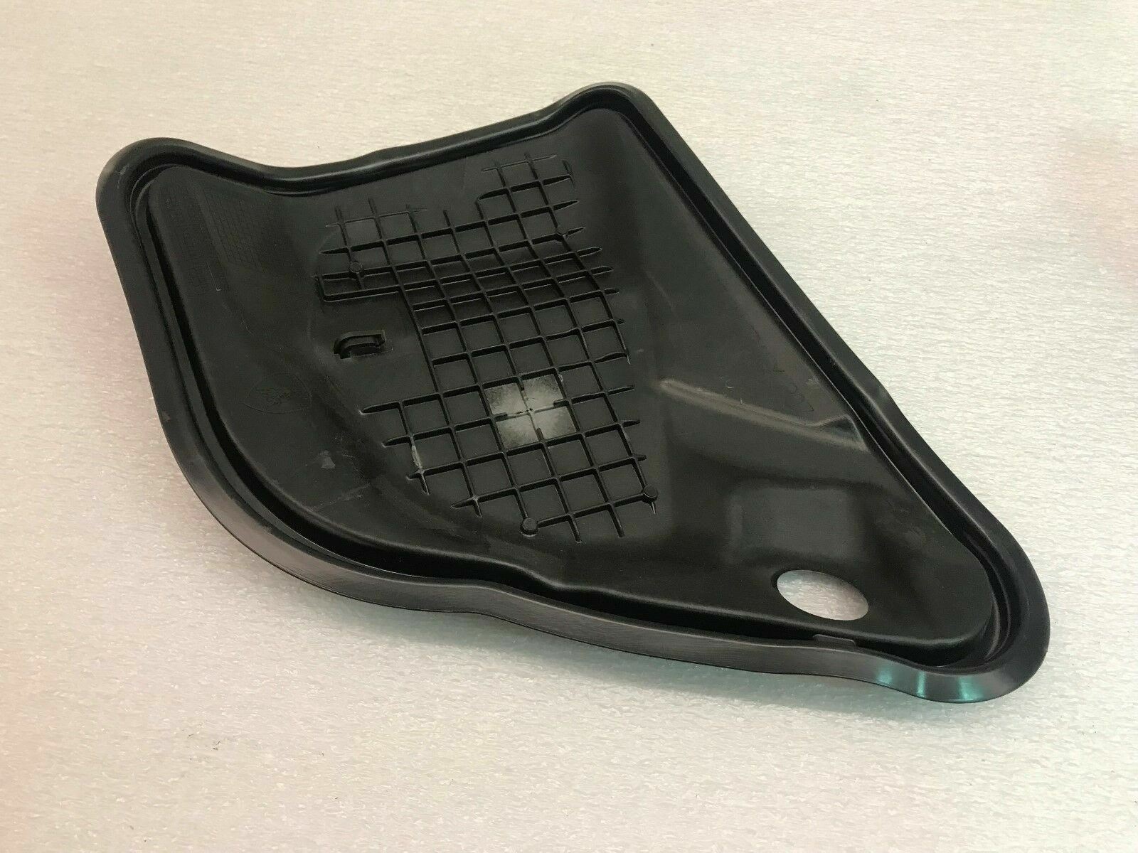 LAMBORGHINI HURACAN LP610 RIGHT SIDE WATER DEFLECT GASKET OEM 4T0837918