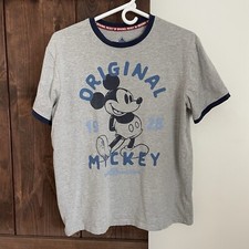 Original Mickey Mouse T-shirt Mens Size M Medium Walt Disney World Ringer Tee