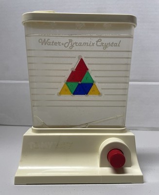 TOMY WATER GAME　Water Pyramix Crystal s-l400.jpg