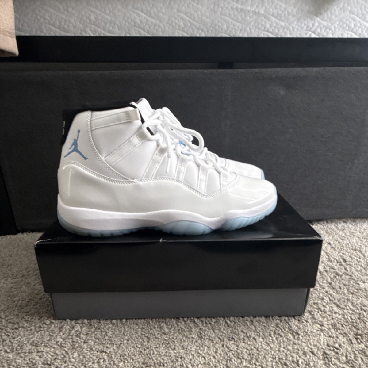 Air Jordan 11 Retro Legend Blue Men's Sneaker size 11 823233963009