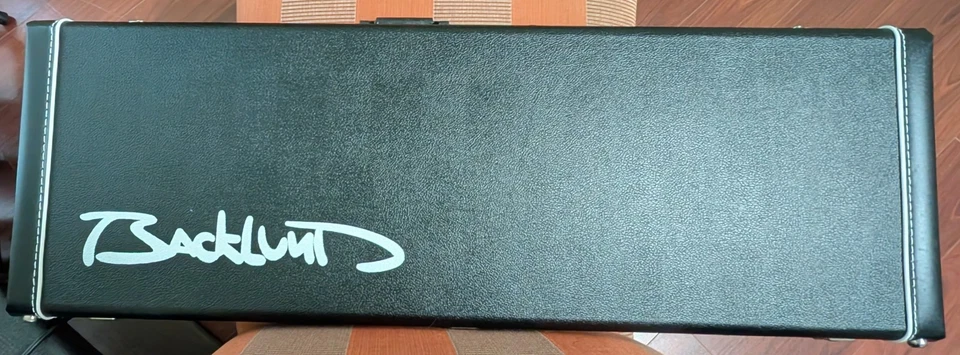 Backlund 100 Guitar By Eastwood -PAU FERRO FRETBOARD RED WITH HARDCASE AND STRAP - Image 3 of 4