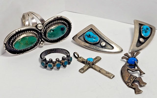 Native America Sterling Silver Turquoise Rings Pendant & Earrings Weight 33 gr.