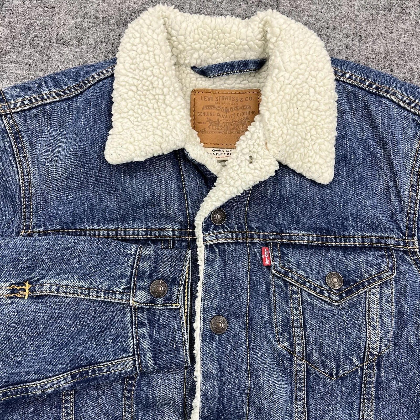 Levis Denim Jacket Mens Small Blue Jean Sherpa Lined Trucker Rancher