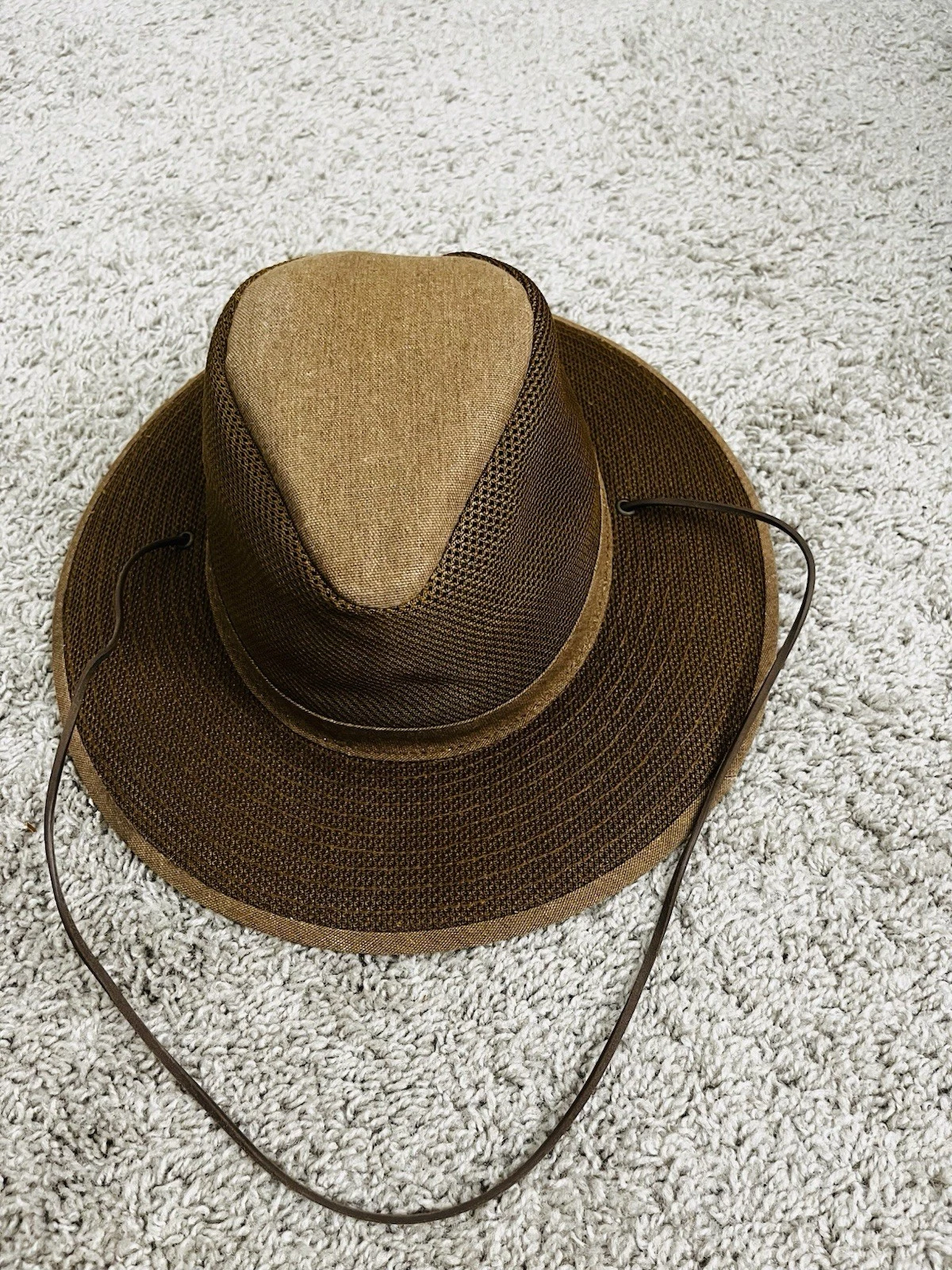 Henschel Hat Co USA XL Safari Outback Mesh Sun Hat Brown Wide Brim Ventilated
Opens in a new window