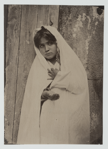 Gloeden, jeune garçon Vintage print, Tirage albuminé 11x16,2 Circa 1890