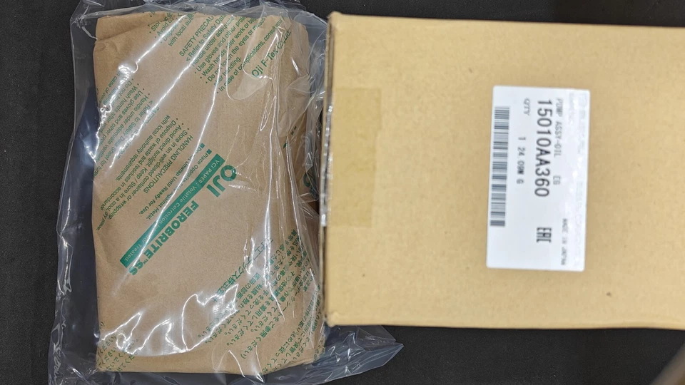 Bomba de aceite original 15010AA360 OEM Subaru En LEGACY 10-12 STI 08-18 NUEVO STOCK EN EE. UU. Foto 2 de 3