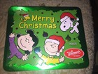 Snoopy Peanuts Christmas Whitman's Tin Peanuts Gang Green Charlie Brown Lucy — photo 1