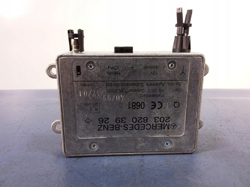 MERCEDES C W203 ANTENNENVERSTÄRKER 2038203926 (am-ro 67363)