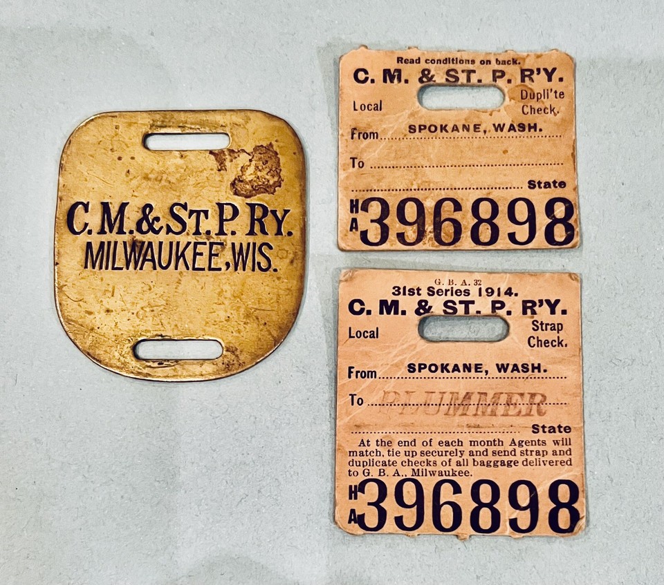 Chicago Milwaukee & St Paul Ry. Brass Baggage Tag & two cardboard claim