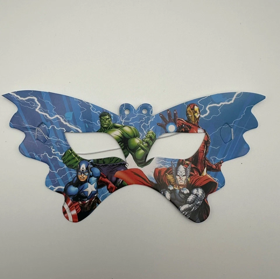 Paquete de decoraciones de fiesta Marvel Avengers #2 para 10 - platos, servilletas, mantelera Foto 2 de 4