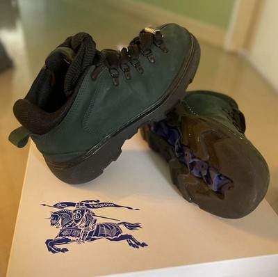 Burberry Men s Trek Boots Green Leather Size 42 EU 9-9.5 Excellent Condition