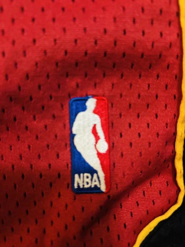 Auténticos Pantalones Cortos Adidas Miami Heat Game Talla Adulto L Alterna LeBron Wade Bosh Foto 4 de 4