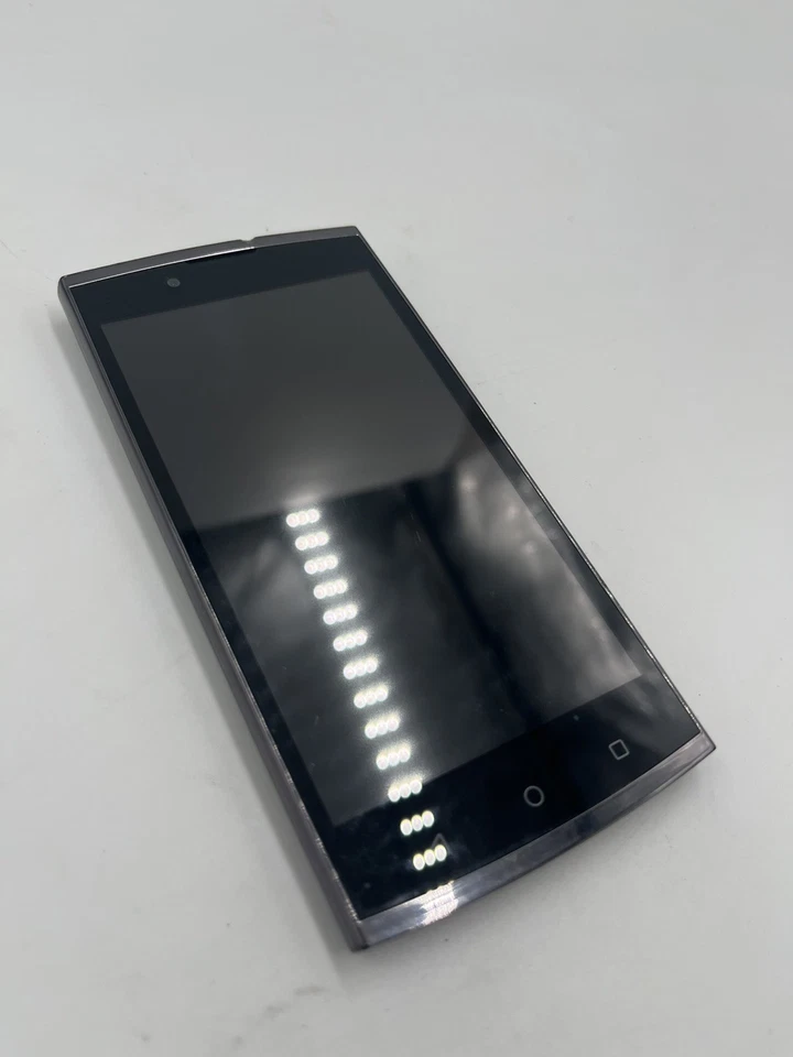 UMX U693CL Black 16GB Assurance Wireless Android Smartphone Fair Shape - Image 3 of 4